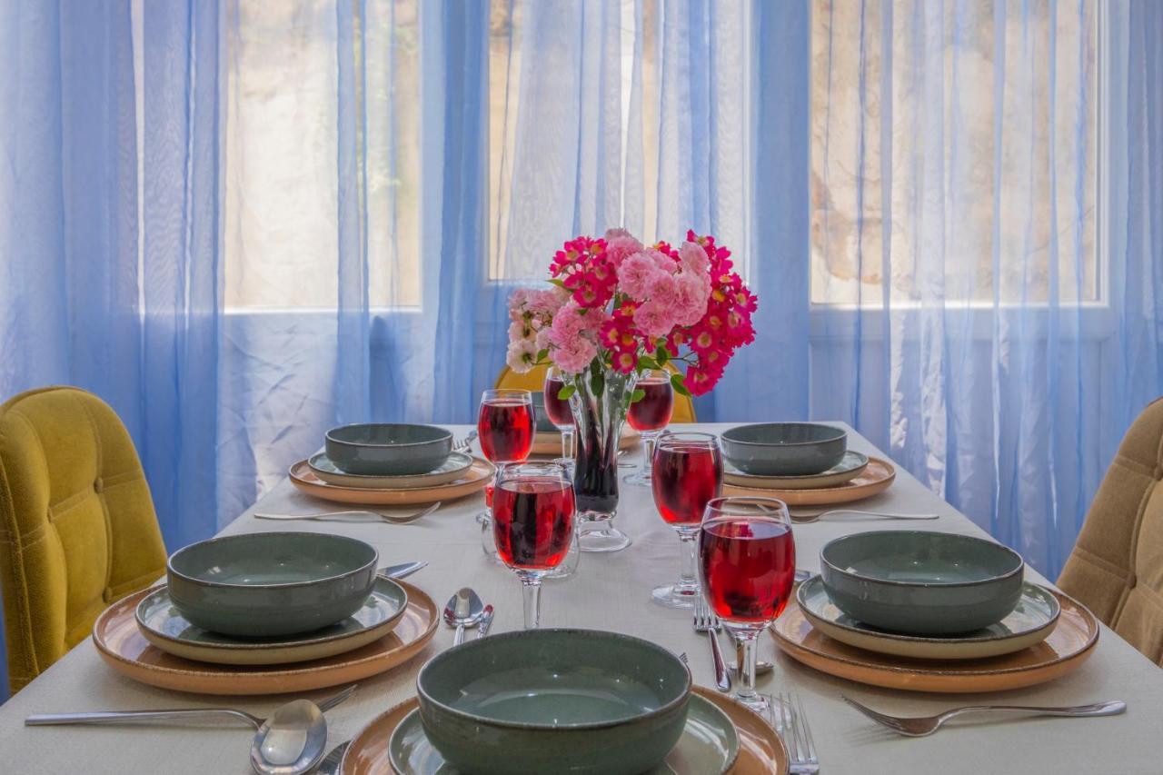 Infinity Oldtown Apartment, Located In City Center Daire